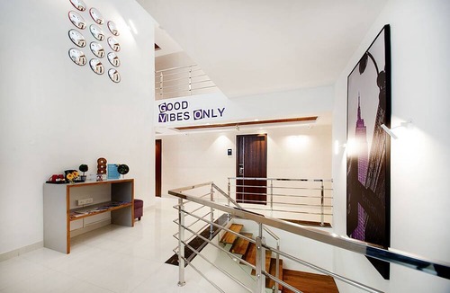 Malleshwaram West Hotel | Raj Residency