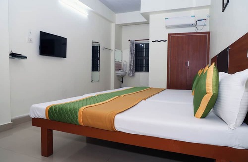 Chennai Bed & Breakfast | Royal Green Accommodation