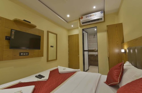 Prabhadevi Hotel | Hotel Residency Park