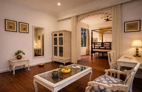 Lake Swaroop Sagar Hotel | Swaroop Vilas - Lake Facing Boutique Hotel