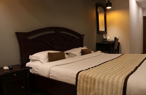 Green Park Hotel | Hotel Park Residency