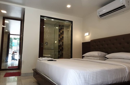 Santacruz West Hotel | Hotel Milan International