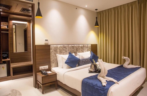 Vidhyadhar Nagar Hotel | Hotel Sumaditya