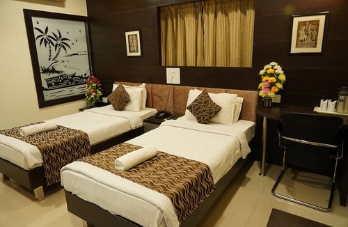Paldi Hotel | Marshall the grand