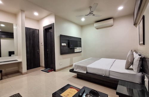 Maharana Pratap Nagar Hotel | Hotel Alankar Palace