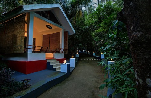 Somvarpet Hotel | Gokulam Grand Resort and Spa Coorg