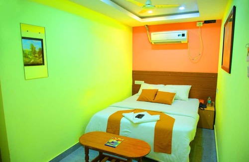 Narasapura Hotel | Housefinch Residency