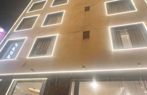 Mahipalpur Hotel | Taksh Grand Stays