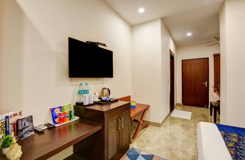 Mahipalpur Apartment | Blu Sapphire Inn Airport Aerocity Hotel