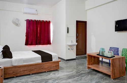 Bengaluru House | Deluxe Hotel O Sunkadakatte