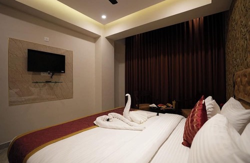 Doddaballapur Hotel | Hotel Royal Nandhana