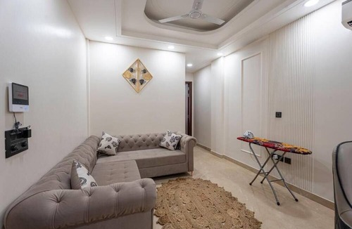 Saket Apartment | Fortune Home Service Apartment J-267
