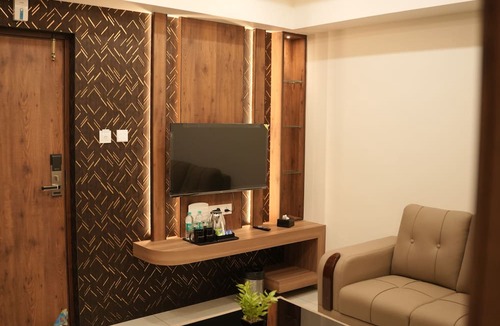 Saligrama Hotel | GREEN VIEW SUITES
