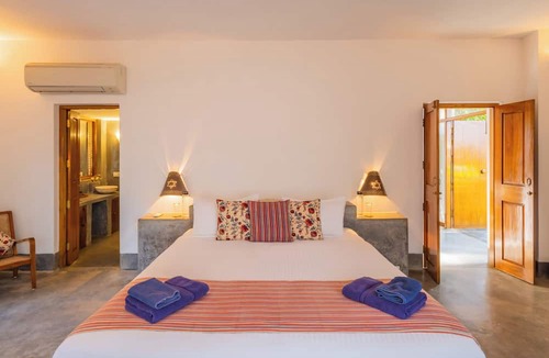 Nerul Villa | Staymaster Bharini 2BR Villa Jet Pool
