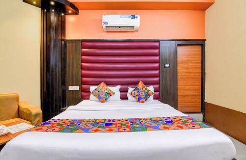 Rajarhat Hotel | Fabhotel Aqua Villa