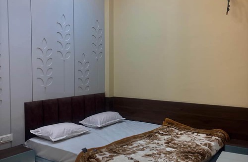 Bhilwara Hotel | Hotel SK Plaza