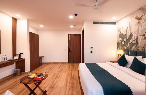 Greater Noida Hotel | Hibiscus Elite Hotel