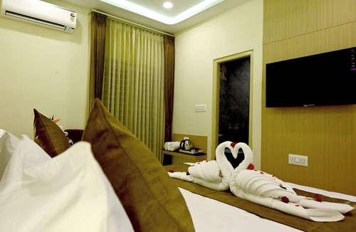 Tumkur Hotel | S R GRAND