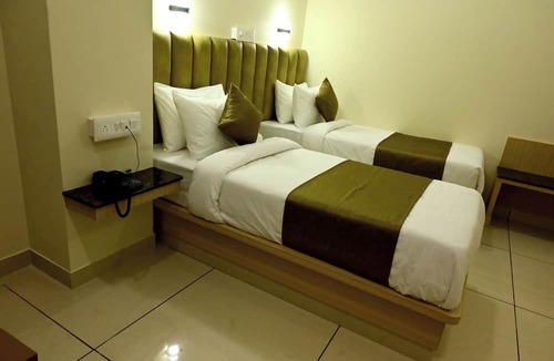 Tumkur Hotel | S R GRAND