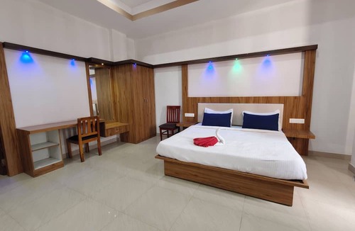 Hassan Hotel | Sagayi international resort