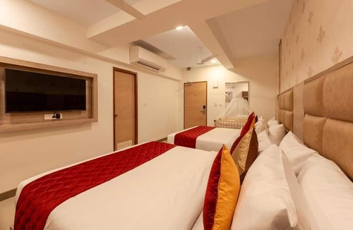 Madurai Main Hotel | Gopuram Grand