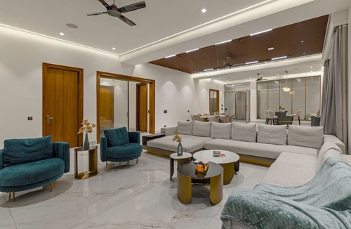 Delhi Villa | Elivaas Levante Farms 5 BHK Villa