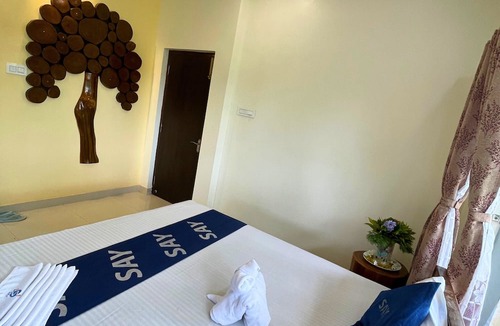 Lataguri Hotel | Say Resort Morning Glory