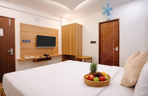 RR Nagar Hotel | Oak Suites Mylasandra Near Global Village Bangalore