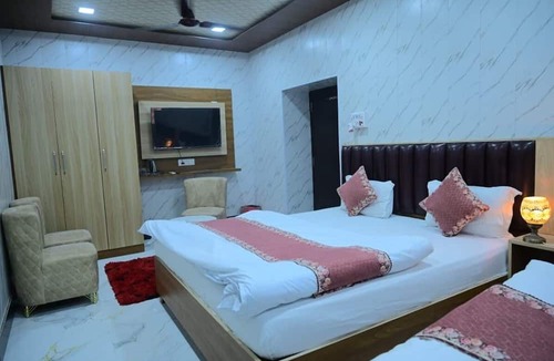 Ayodhya Hotel | Saryu River View- Kanchan Bhawan
