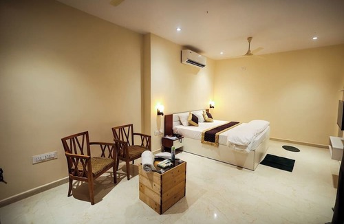 Chimur Hotel | A1 Tiger Resort