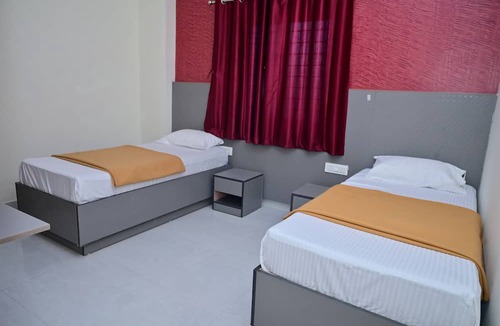 Palm Meadows Hotel | Aura 67 Homes