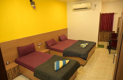 Brahmapur House | Nirmalya Guest House
