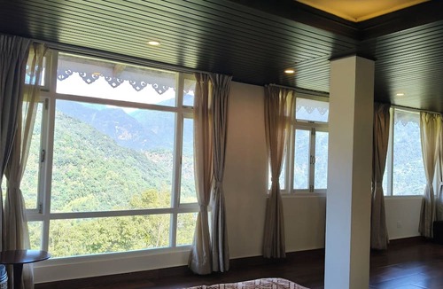 Pelling Bed & Breakfast | Springhill Farmstead