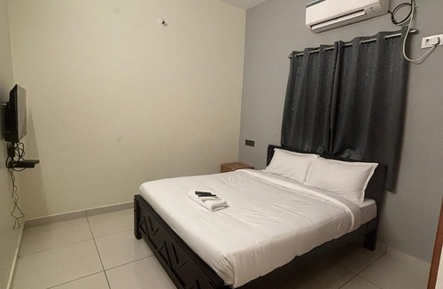 East Tambaram Hotel | Inn12 By Blessings Hospitality