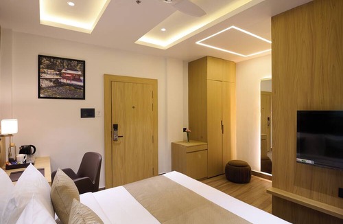 Yupia Hotel | Voyage Eastin Suites