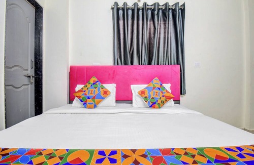 Phase 1 Hotel | Fabhotel Golden Eagle Executive