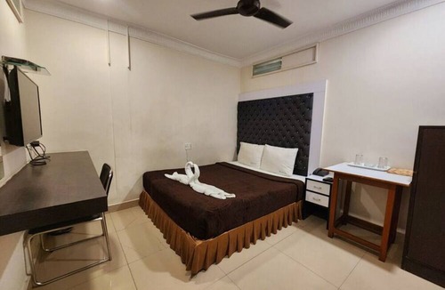 Dharmatala Hotel | Hotel Al-Sana