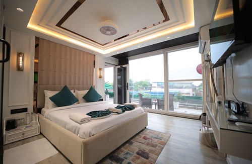 Taj Ganj Hotel | The Vacation Villa Agra Near Taj Mahal
