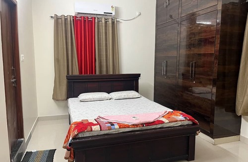 Gachibowli Apartment | 2BHK-Gachibowli 200 MBPS Wi‑Fi+ Upgraded Bathrooms