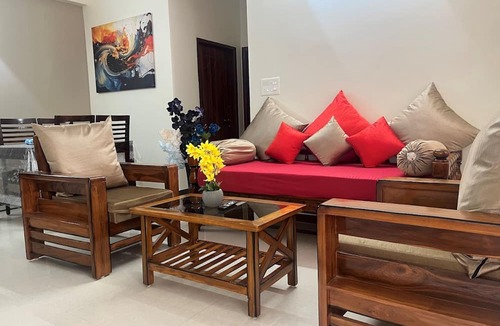 Gachibowli Apartment | 2BHK-Gachibowli 200 MBPS Wi‑Fi+ Upgraded Bathrooms