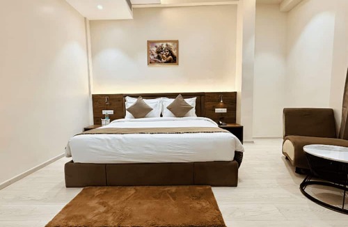 Khandwa Hotel | The Grand Omkara Hotel & Resorts