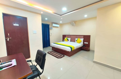 Varanasi Hotel | Hotel Kashi Grand Residency Varanasi