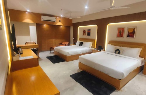 Begumpet Hotel | Hotel Okati Begumpet