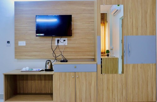 Brookefield Hotel | Sweet Crystal Homes