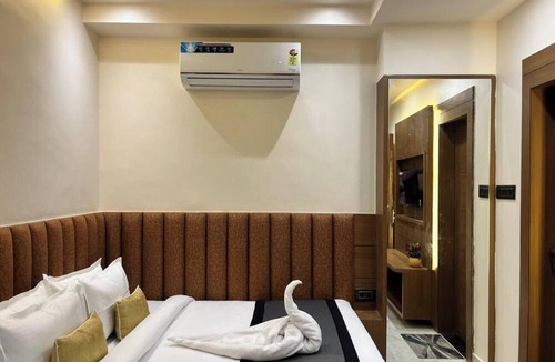 Kalyanpur Hotel | Hotel prime bliss
