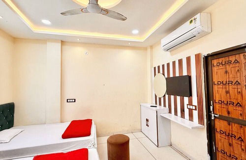 Ujjain Hotel | Hotel Suncity - near All main Places