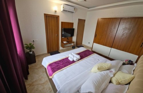 Mysore Hotel | Broadway Inn