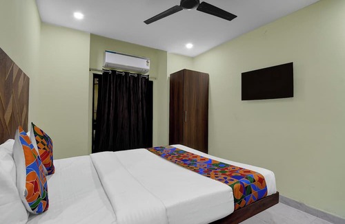 Rushikonda Hotel | FabHotel Star Light B - Nr. Rushikonda