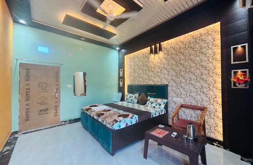 Ayodhya Hotel | Shree Vishnupriya Homestay