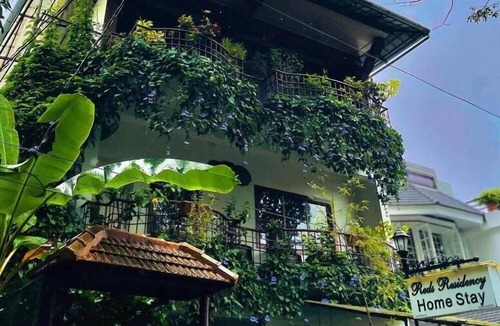 Thamaraparambu Hotel | Reds Residency - Homestay